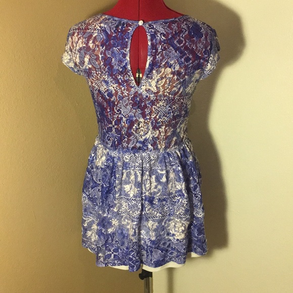 EUC Topshop Lace Dress - Picture 6 of 8